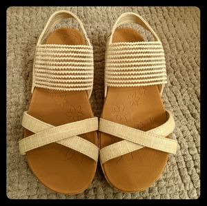 Skechers Luxe Foam Sandals